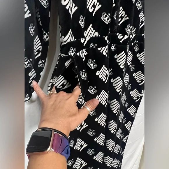 NEW Y2K Juicy Couture Velour Logo Jumpsuit Onesie Cozy Warm Loungewear Casual - Picture 4 of 10